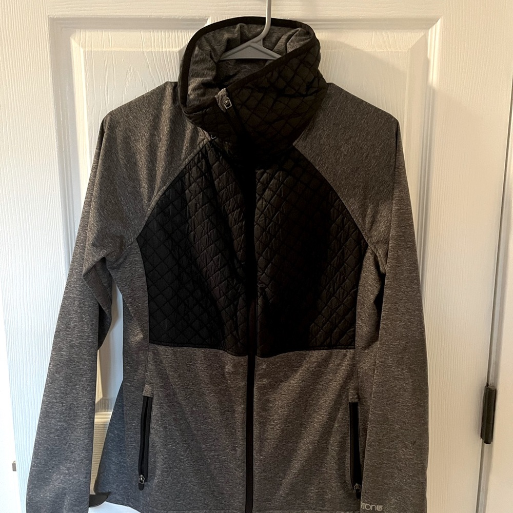 Burton women’s jacket. Zip up hood. Size small.